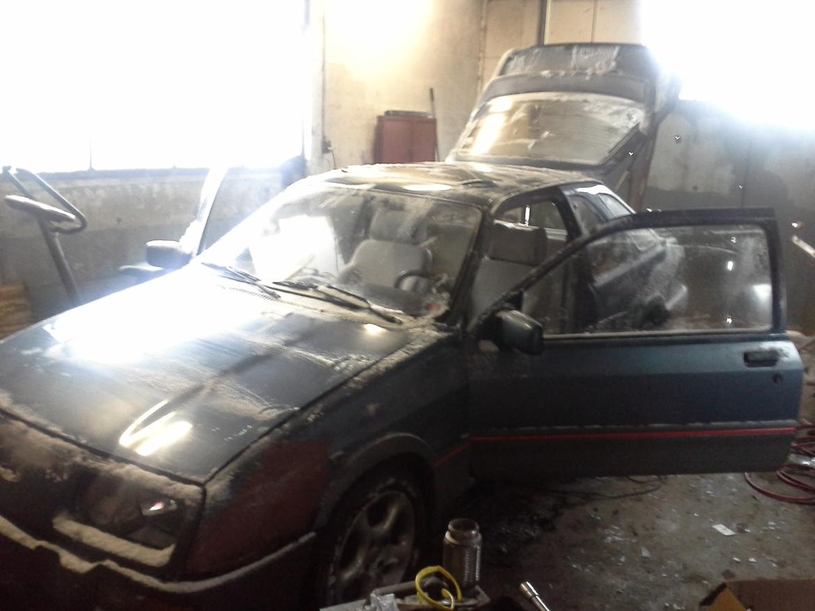 Ford Sierra XR4I MK1  SKROTTET PGA RUST billede 13