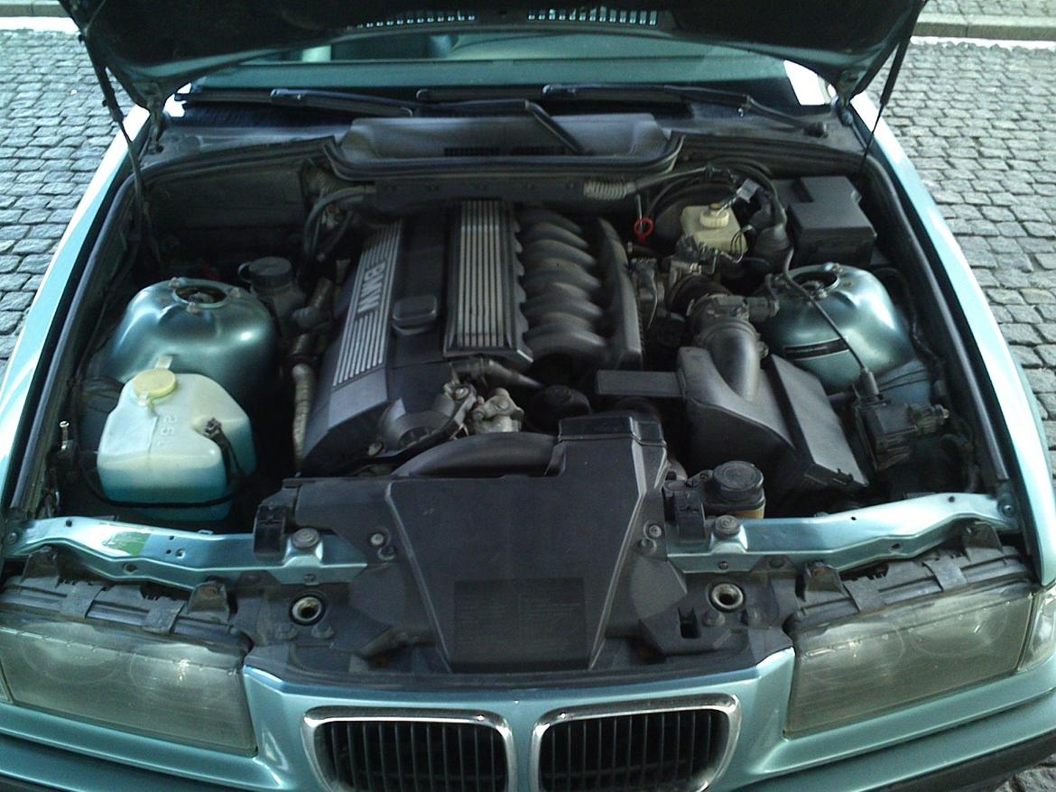 BMW E36 328i Coupe billede 15