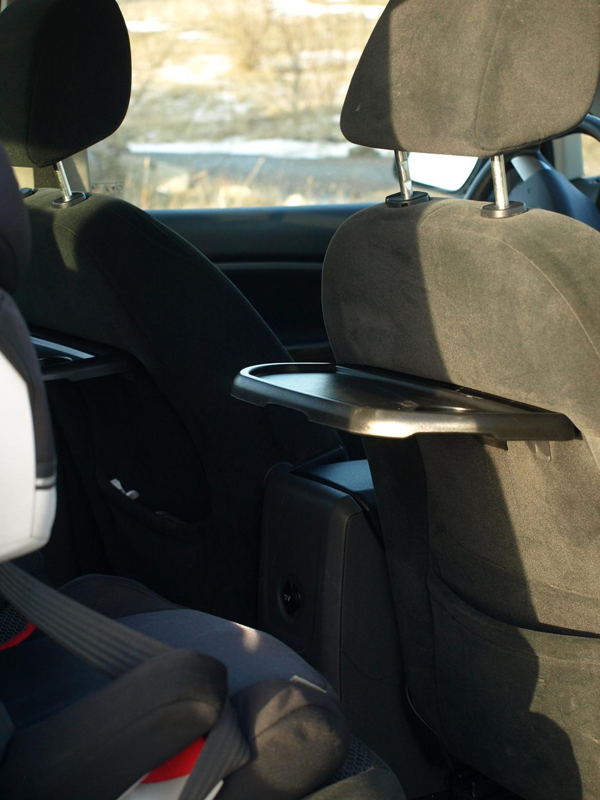 Ford C-MAX 1.8 TDCi Ghia billede 9