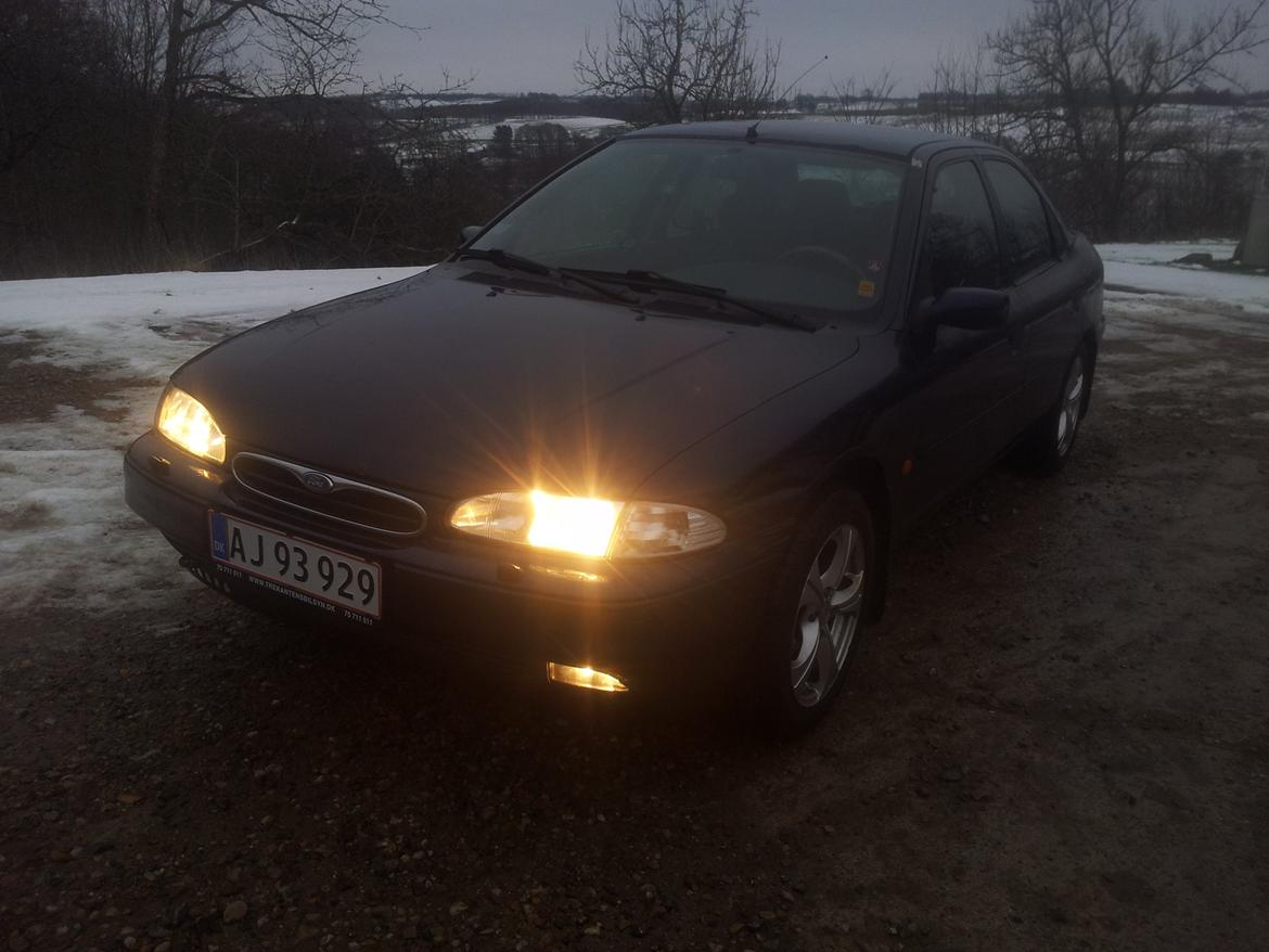 Ford mondeo mk1 1,8 zetec billede 1