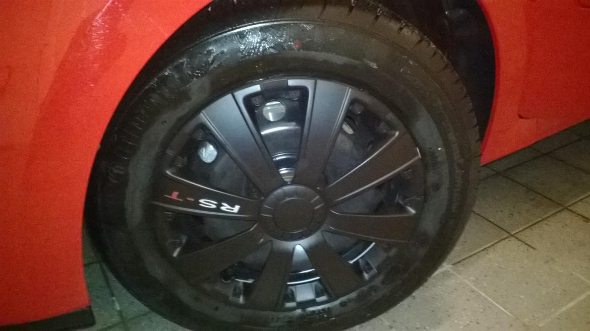 Renault Twingo - Nye hjulkapsler :-) billede 4