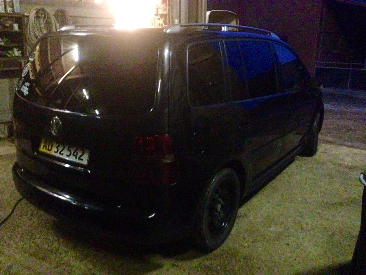 VW Touran 2.0 TDI HIGHLINE billede 17