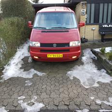 VW Transporte T4 TDI ( SOLGT )