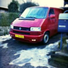 VW Transporte T4 TDI ( SOLGT )