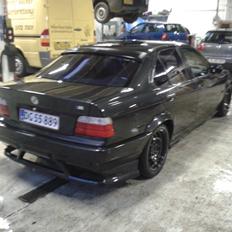 BMW E36