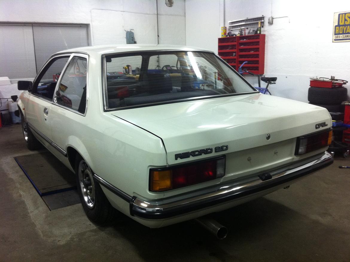 Opel Rekord E1 2dørs billede 7