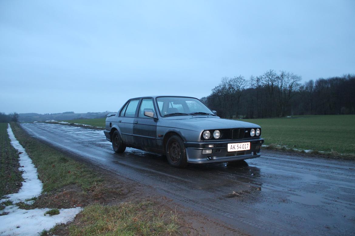 BMW 323i 2,3 ( Solgt ) billede 10