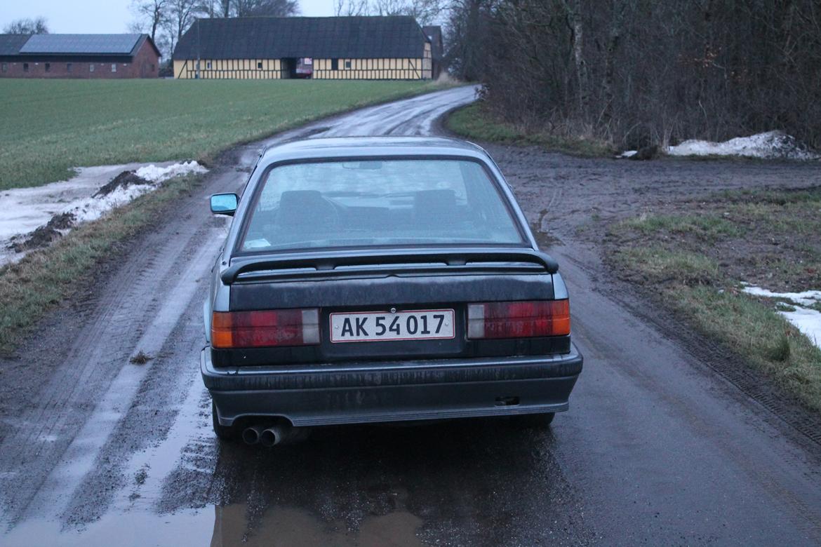 BMW 323i 2,3 ( Solgt ) billede 12