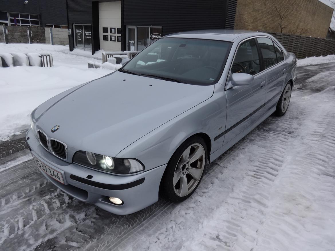 BMW E39 540i billede 2