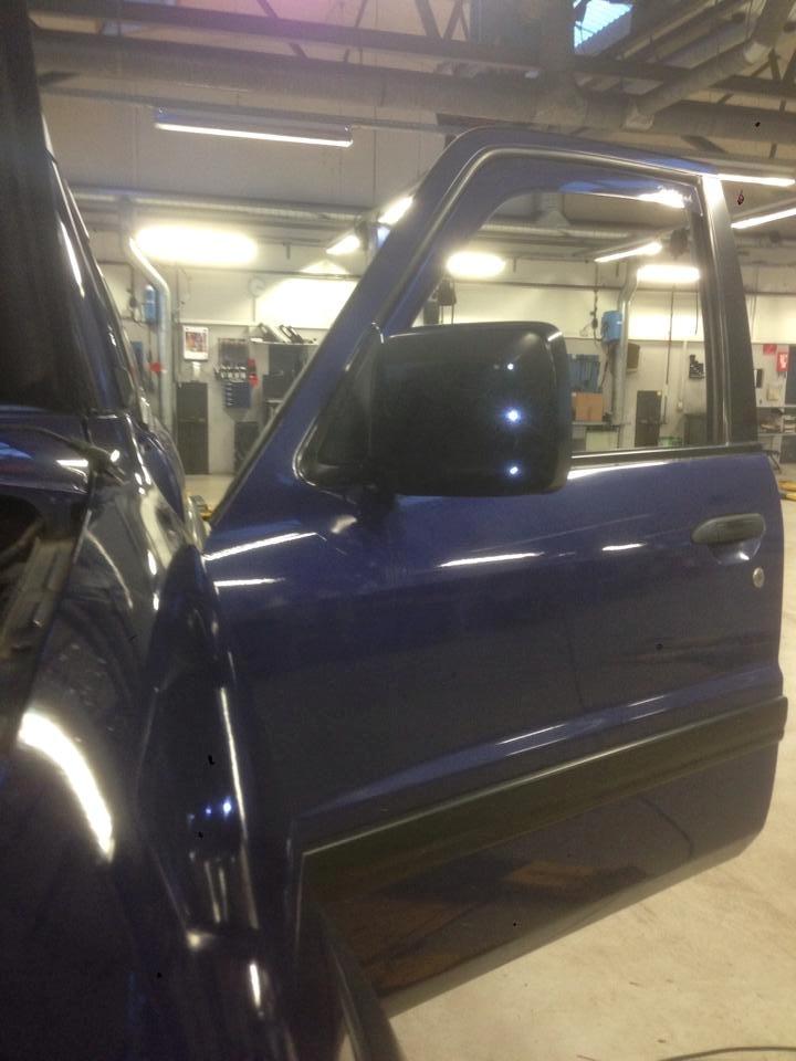 Nissan Patrol GR - Monteret dioder i sidespejl billede 17