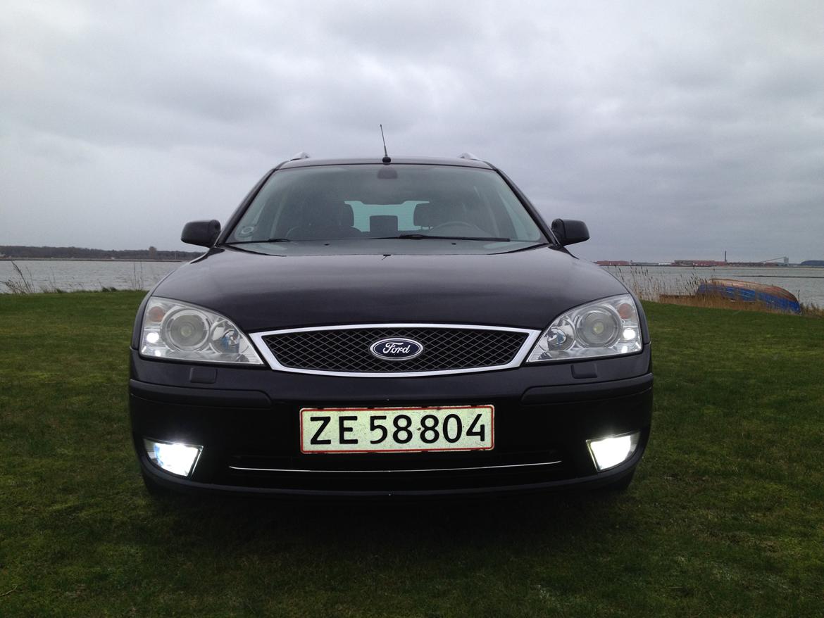 Ford mondeo ghia x mk.3 billede 2