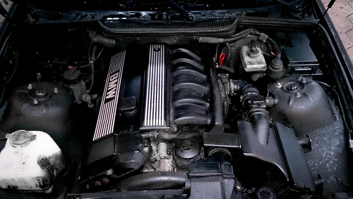 BMW E36 320i billede 8