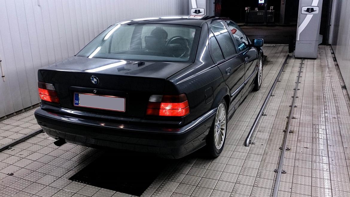 BMW E36 320i billede 10