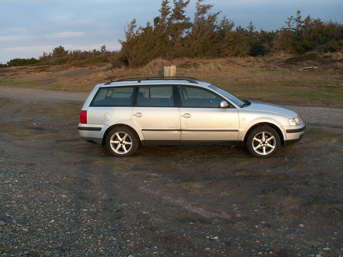 VW PASSAT Variant (3B5) billede 5