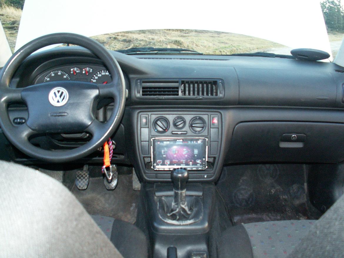 VW PASSAT Variant (3B5) billede 14