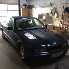 BMW E36 320i VINTERBIL solgt 