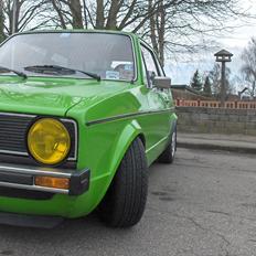 VW golf 1  "swallow-tail"