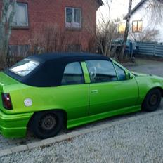 Opel kadett e cabriolet