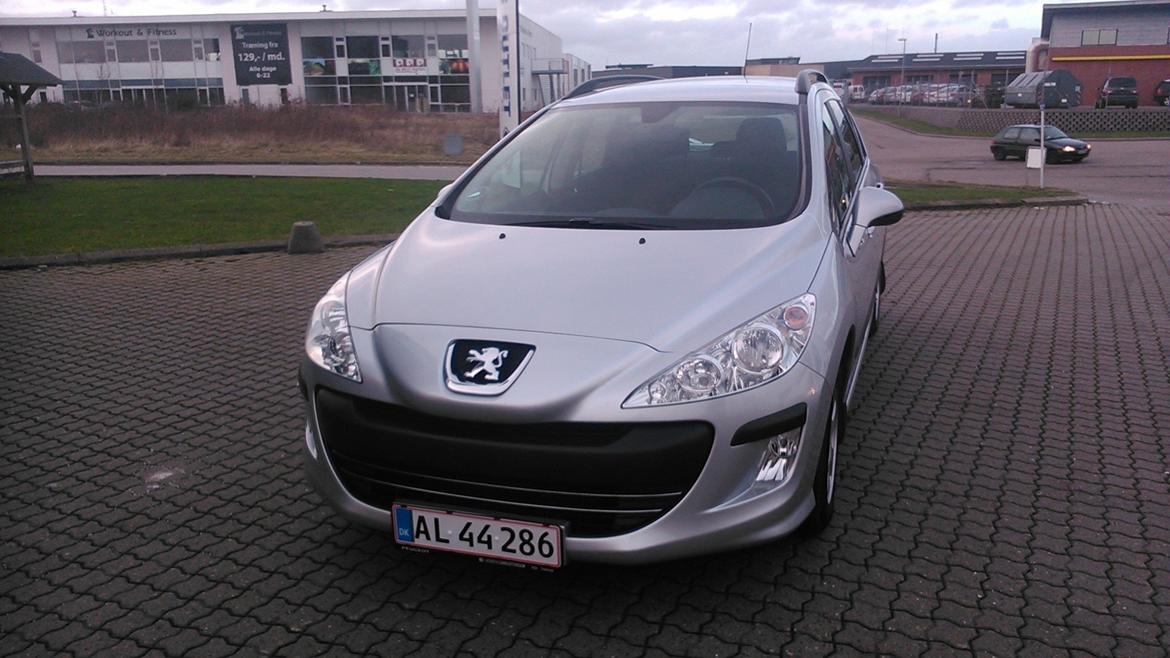 Peugeot 308 1.6 HDI Comfort plus st car billede 1