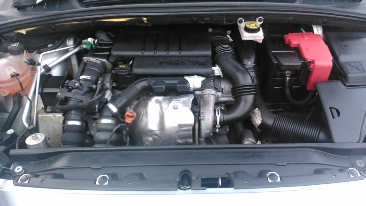 Peugeot 308 1.6 HDI Comfort plus st car billede 12