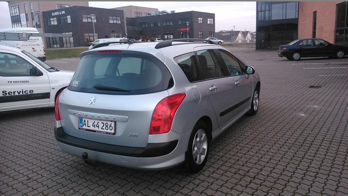 Peugeot 308 1.6 HDI Comfort plus st car billede 4