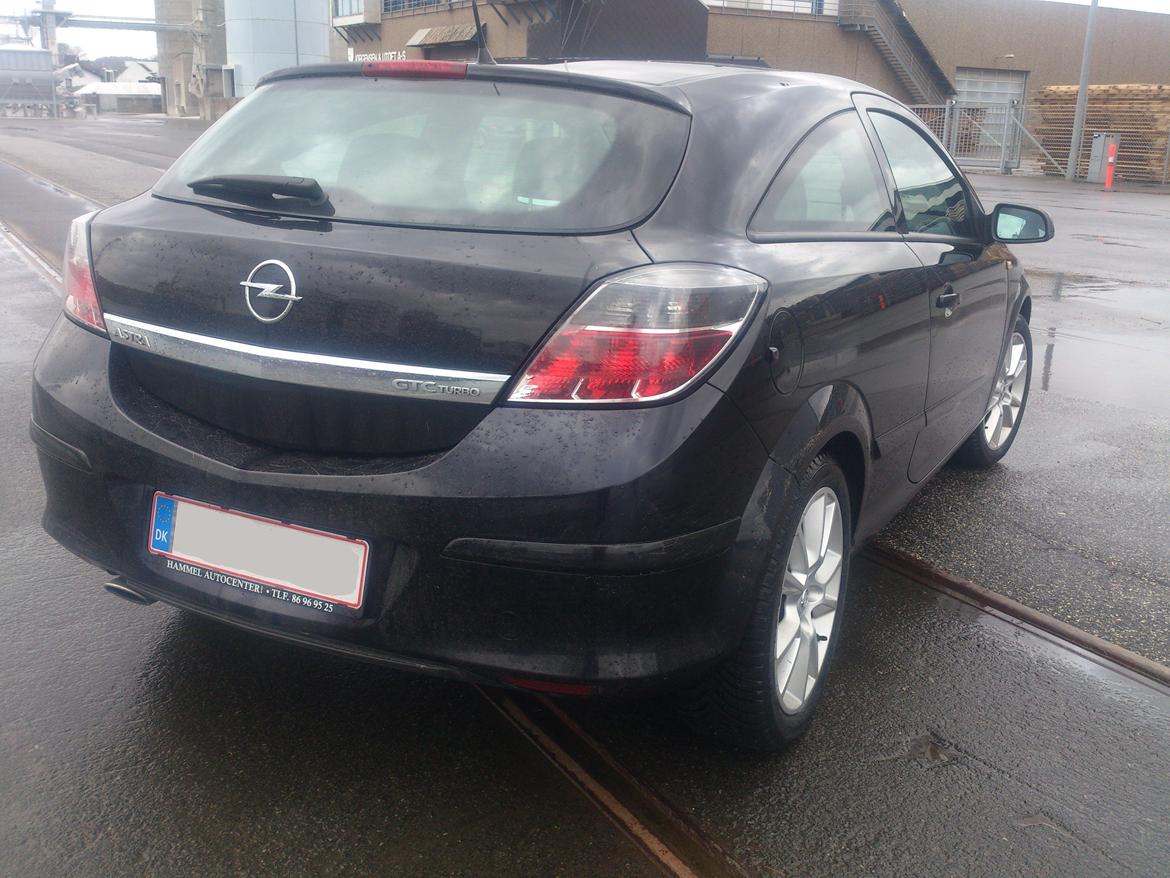 Opel Astra GTC Turbo billede 3