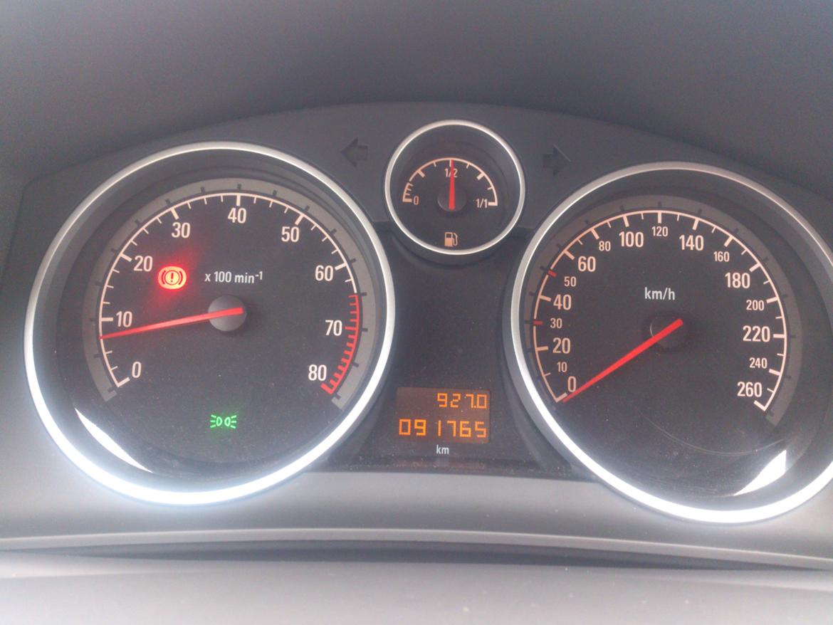 Opel Astra GTC Turbo billede 10