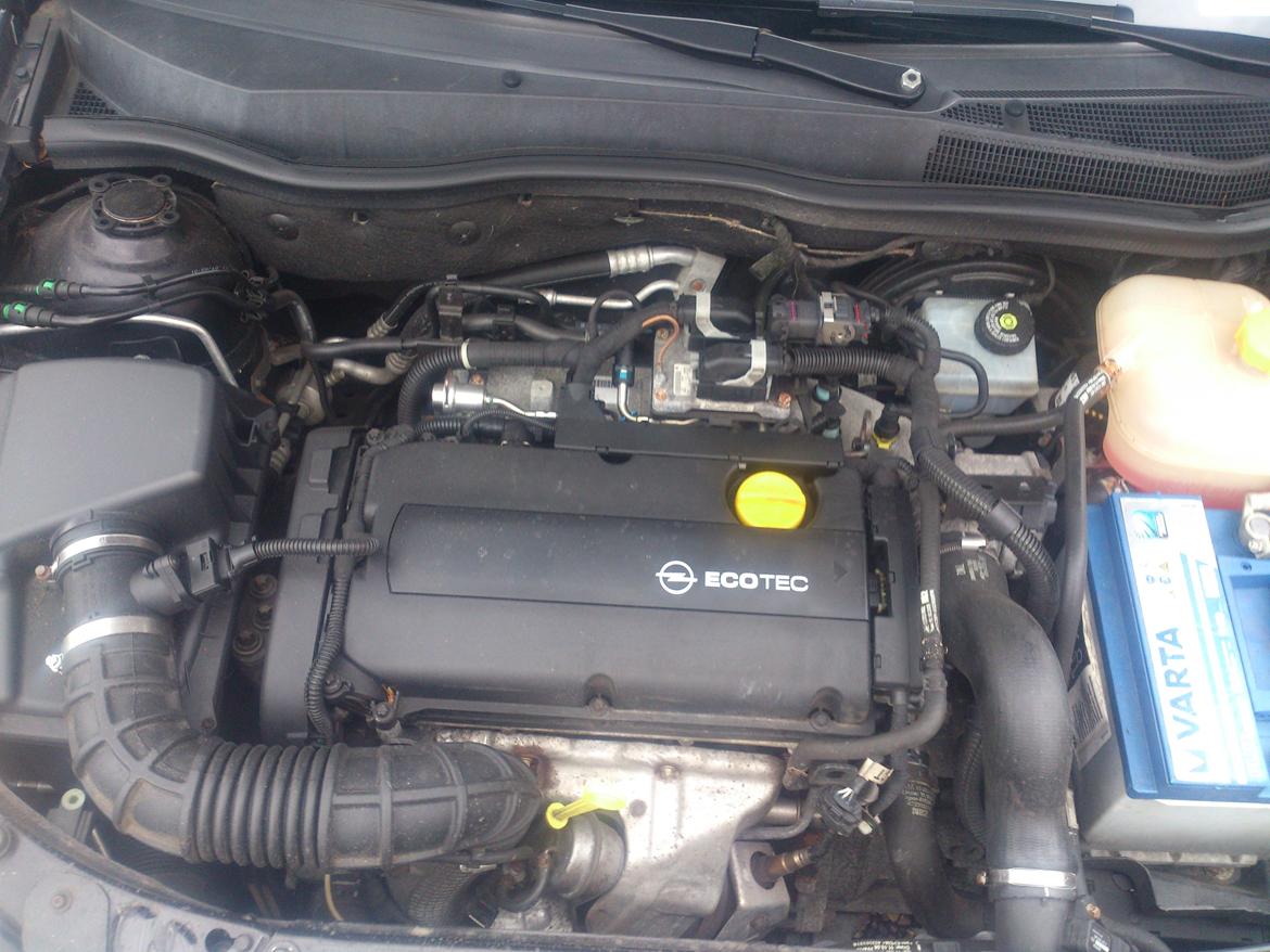 Opel Astra GTC Turbo billede 11