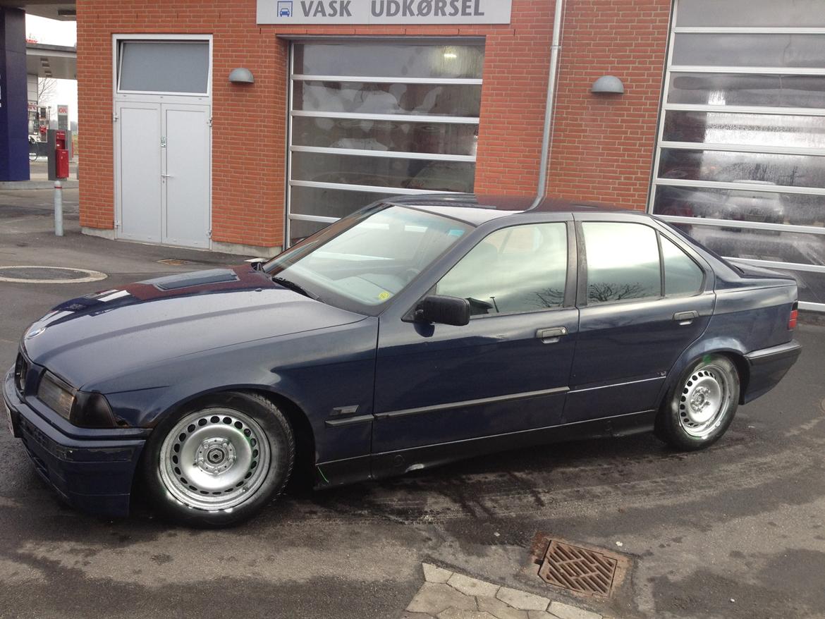 BMW E36 320i VINTERBIL solgt  billede 8