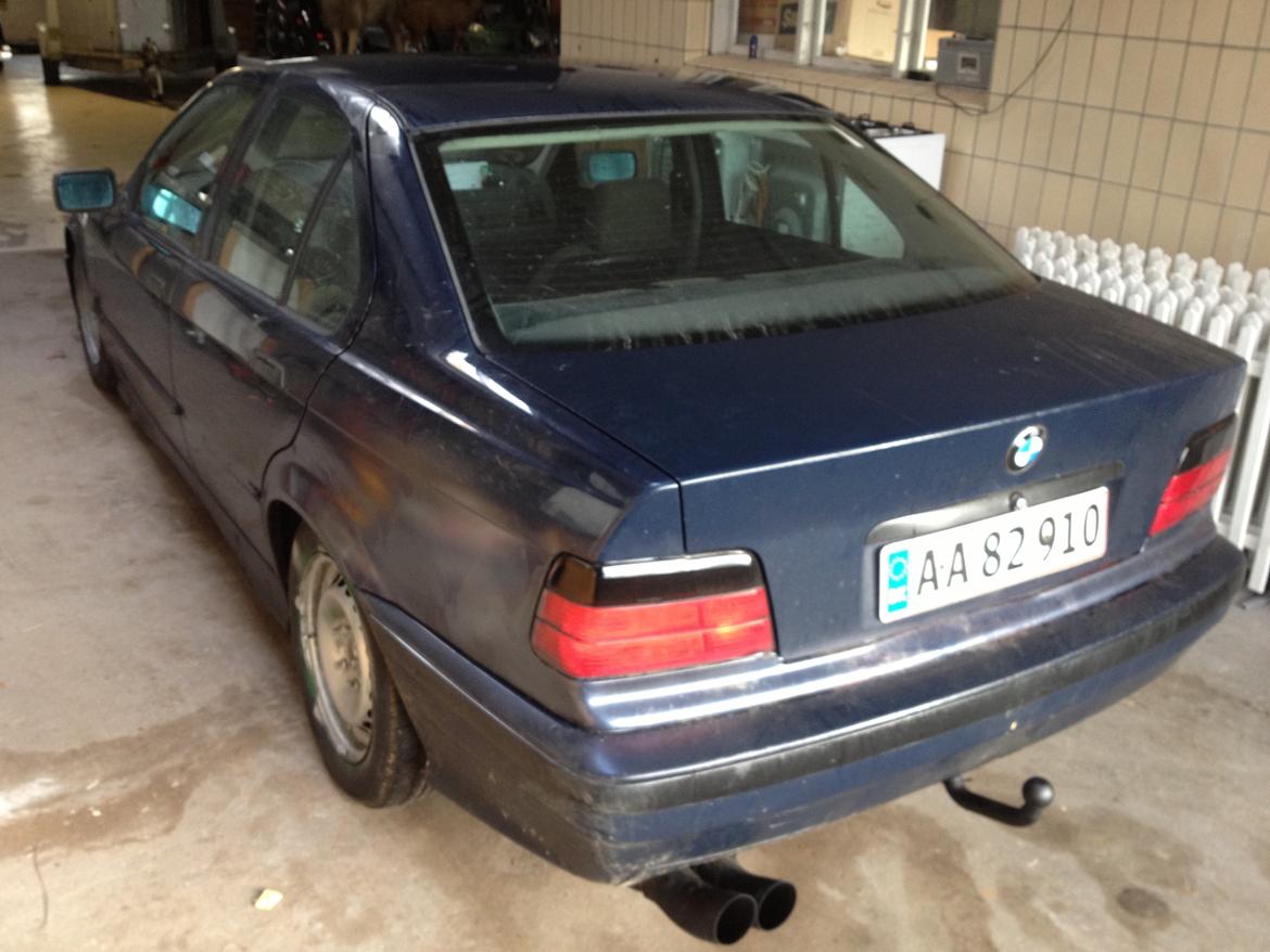 BMW E36 320i VINTERBIL solgt  billede 7