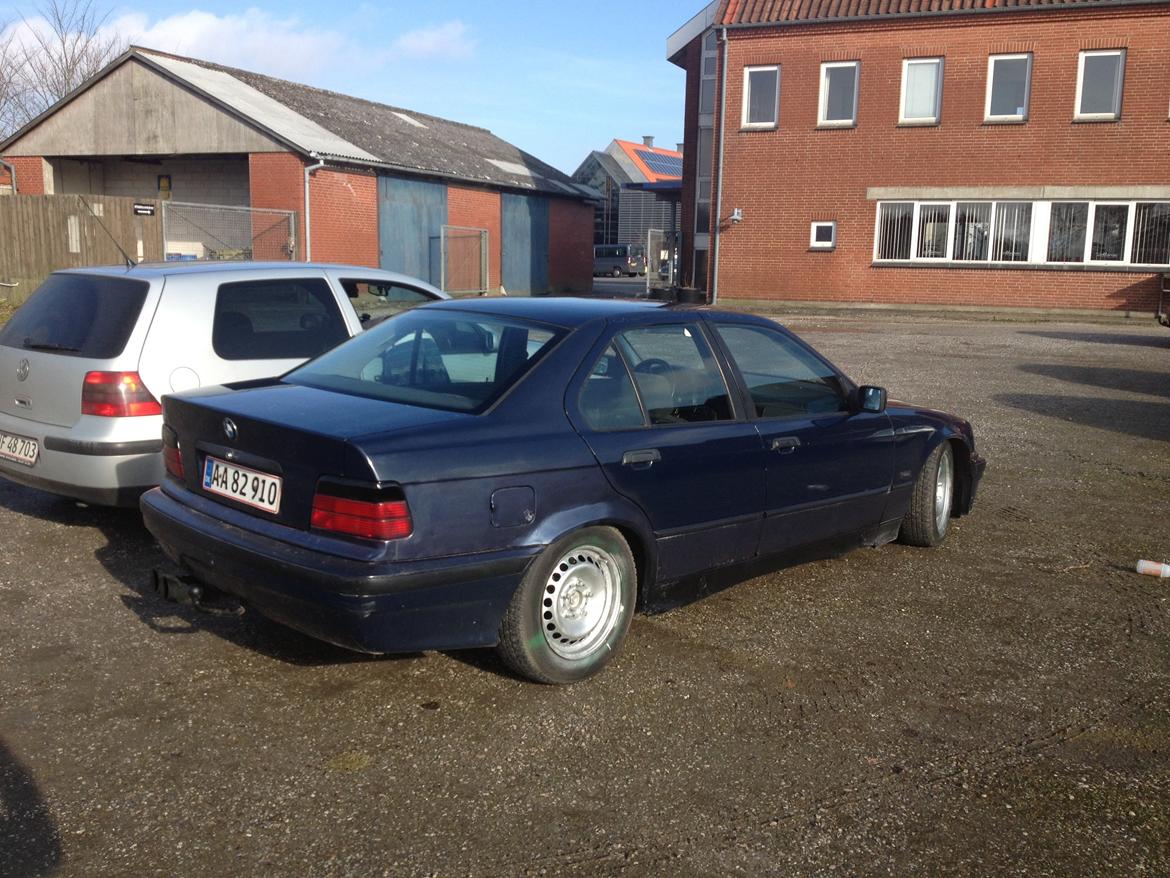BMW E36 320i VINTERBIL solgt  billede 11
