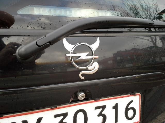 Opel Zafira 2.0 DTI 16v - SPORT - Ondt opel-logo bagtil billede 21