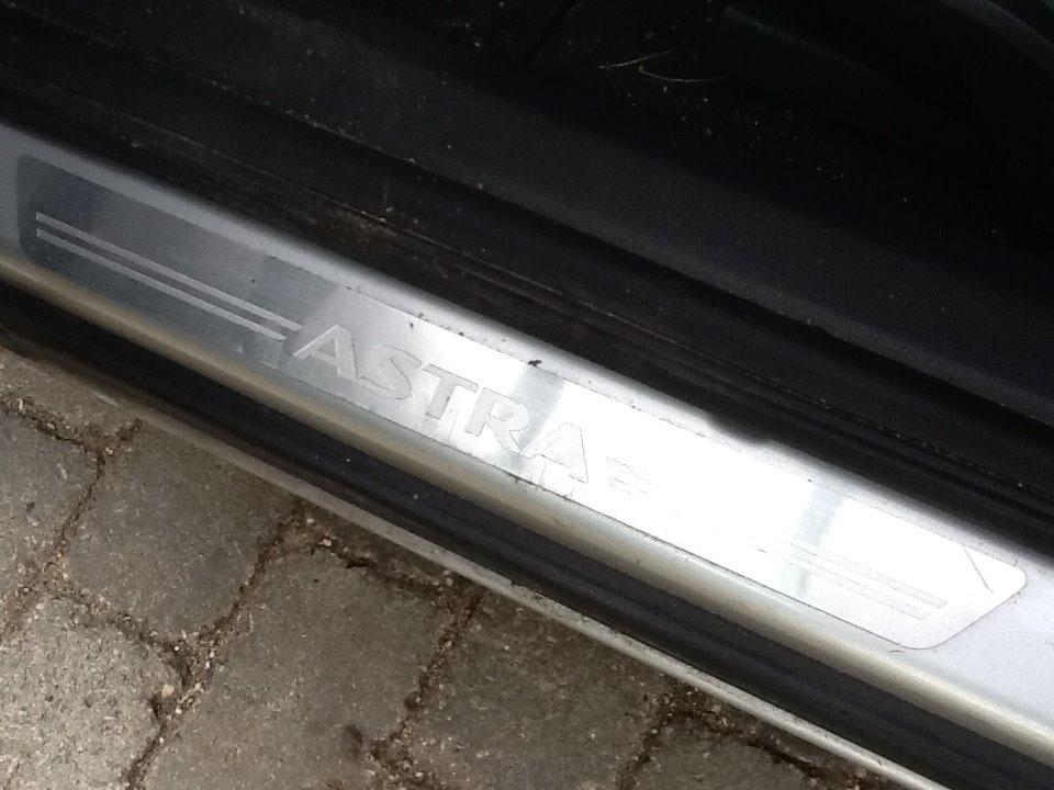 Opel Astra H 1,6 twinport wagon (SOLGT) billede 11