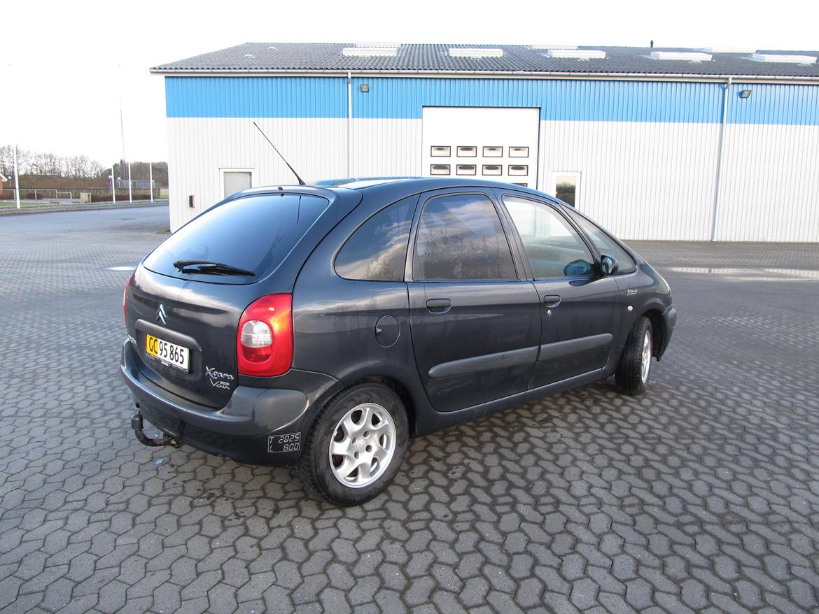 Citroën Xsara Picasso Prestige 1,8i 16V aka Ægget billede 6