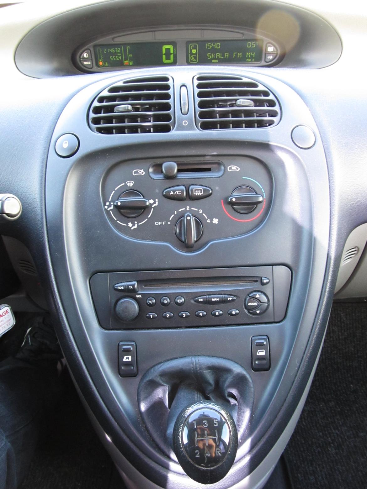 Citroën Xsara Picasso Prestige 1,8i 16V aka Ægget billede 16