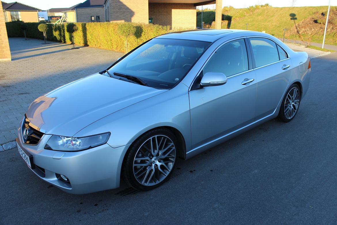 Honda Accord 2.4 i-VTEC Solgt! billede 21