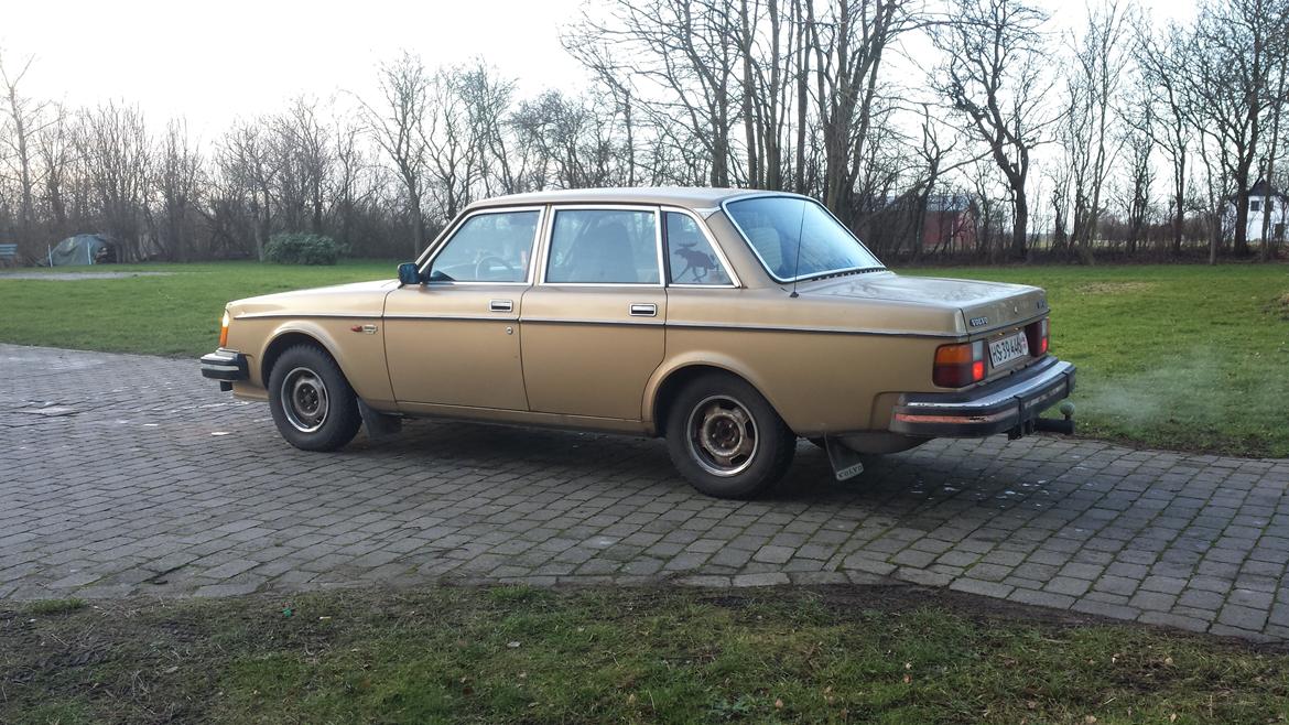 Volvo 240 GLE. billede 6