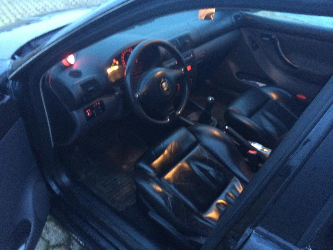 Seat Leon 1,9 TDI CURPA R LOOK  billede 9