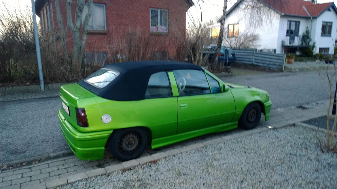 Opel kadett e cabriolet billede 3