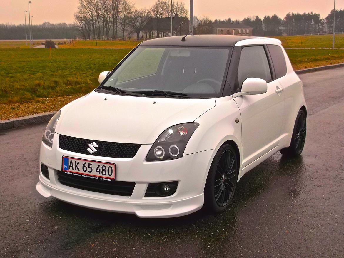 Suzuki Swift 1.5 GLX billede 14