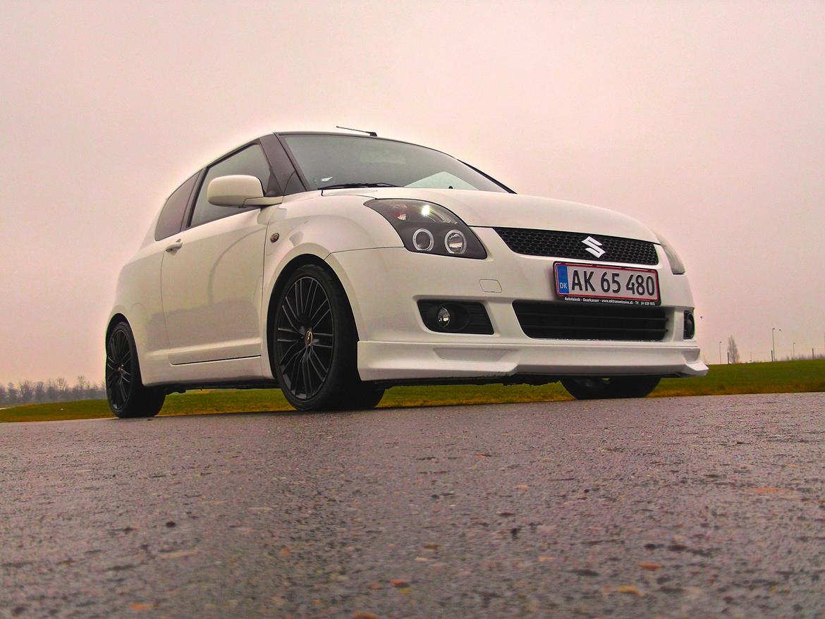 Suzuki Swift 1.5 GLX billede 5