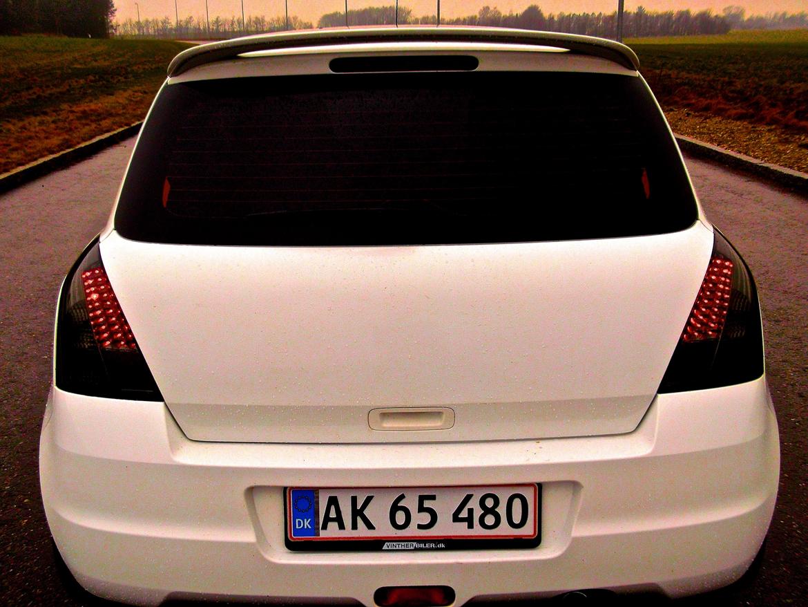 Suzuki Swift 1.5 GLX billede 10