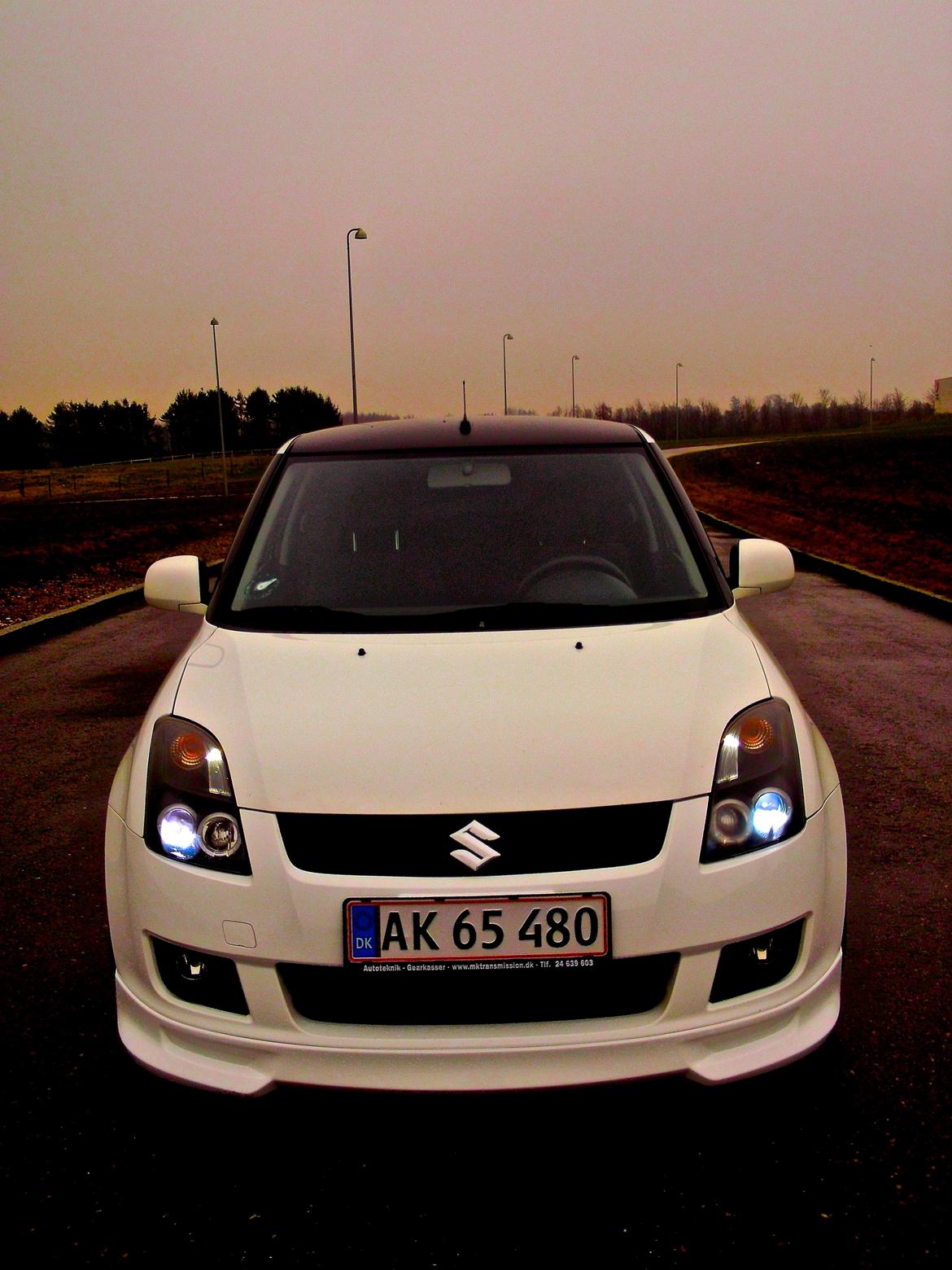 Suzuki Swift 1.5 GLX billede 22
