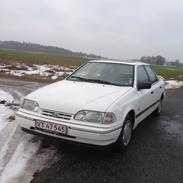 Ford Scorpio