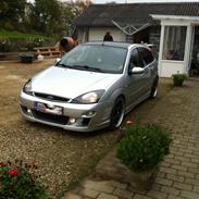 Ford Focus 2.0 16v