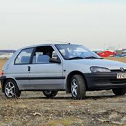 Peugeot 106