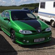 Renault megane coupe