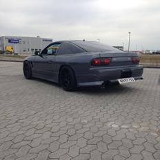 Nissan 200sx s13