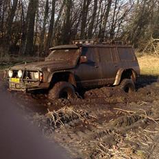 Nissan patrol GR y60 SLX hugget op