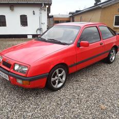 Ford Sierra 2.0i S